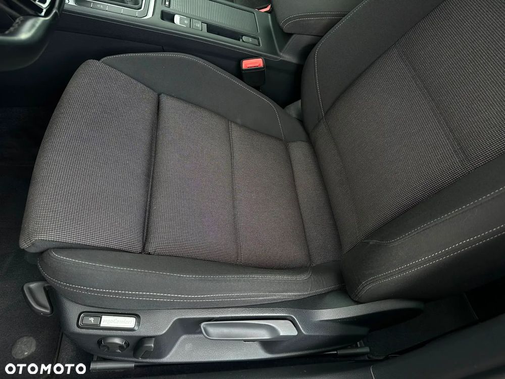 Volkswagen Passat 1.4 TSI ACT (BlueMotion Technology) Comfortline - 9