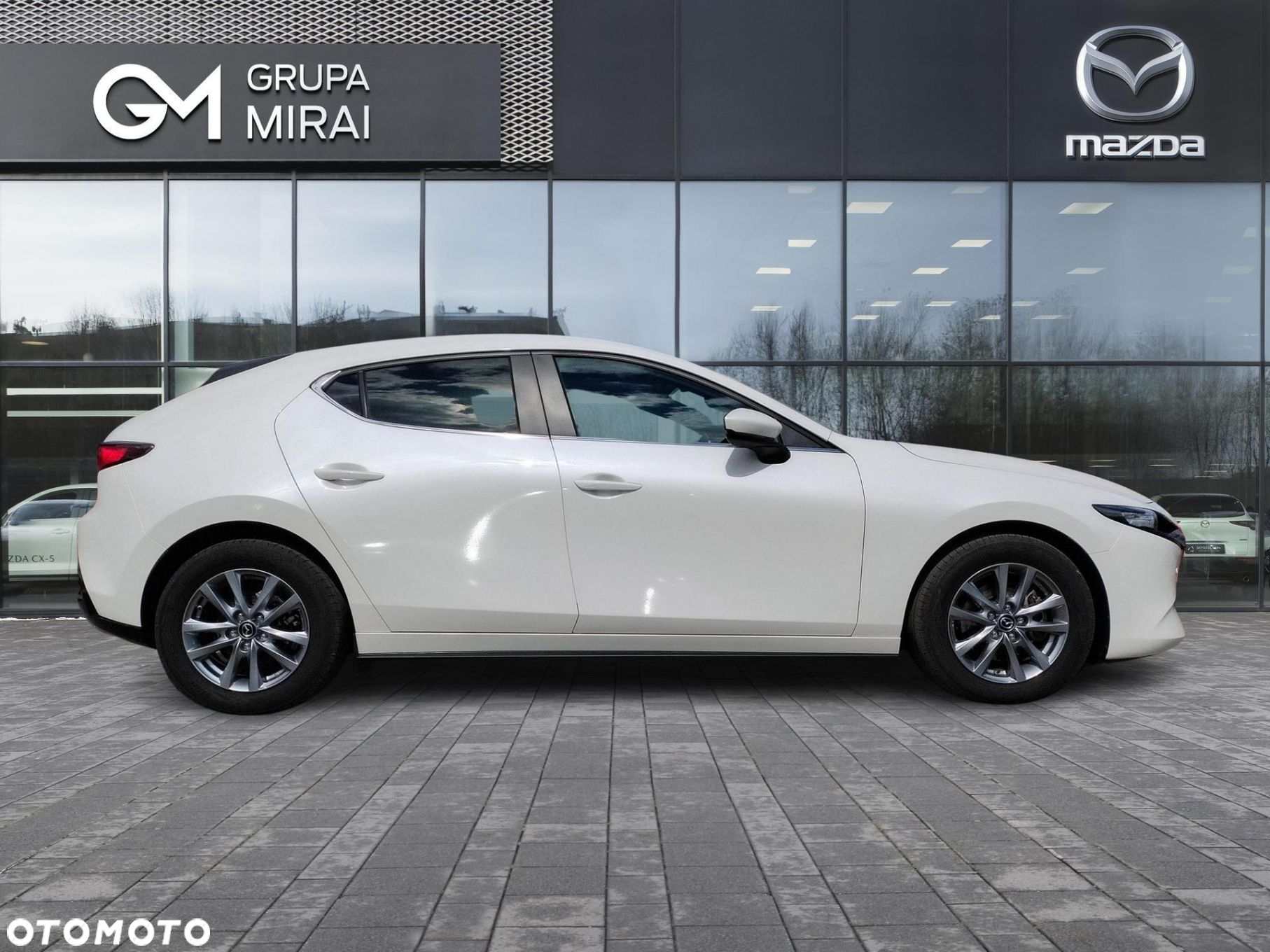Mazda 3 - 6
