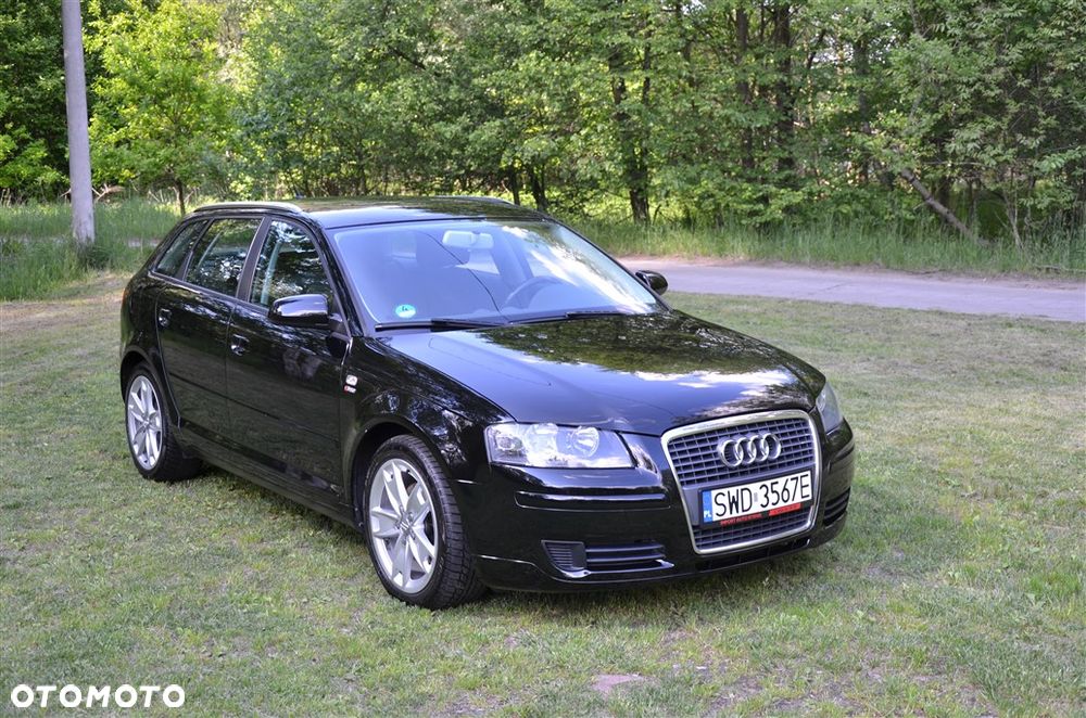 Audi A3 Sportback 2.0 TDI Ambiente - 3
