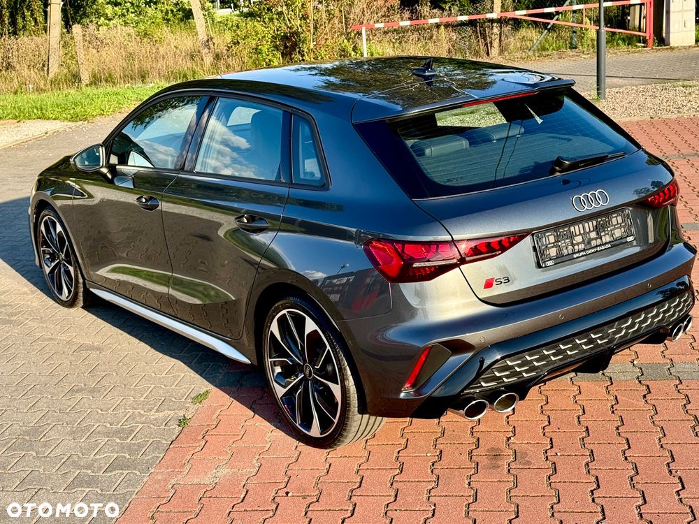 Audi S3 Sportback TFSI  quattro S tronic - 10