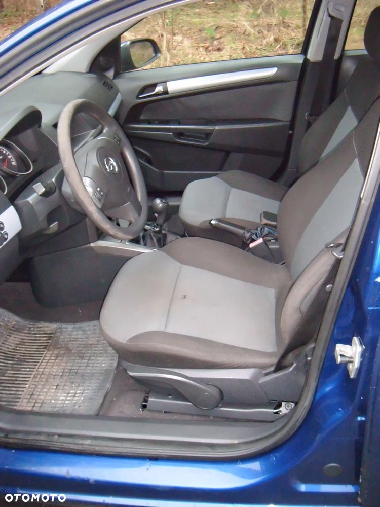 Opel Astra - 12