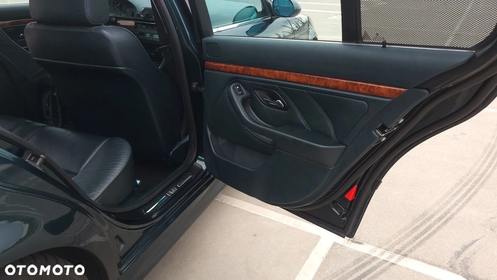 BMW Seria 5 - 9