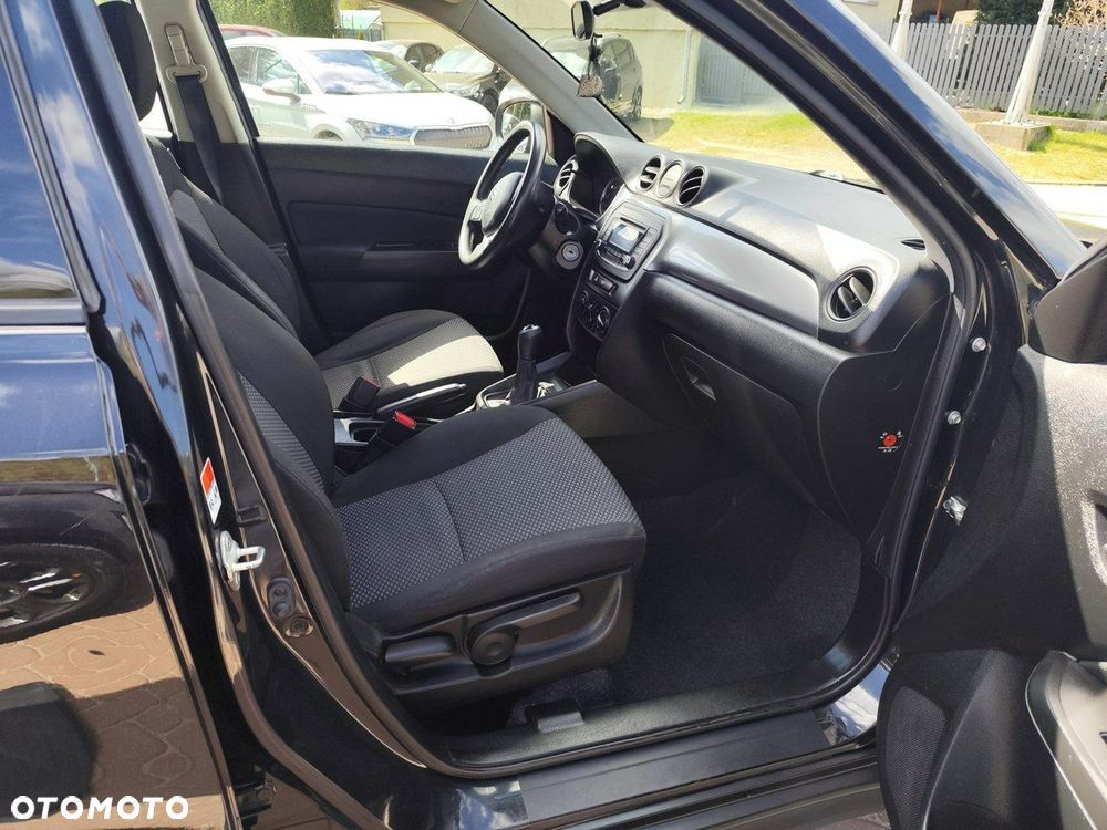Suzuki Vitara - 16