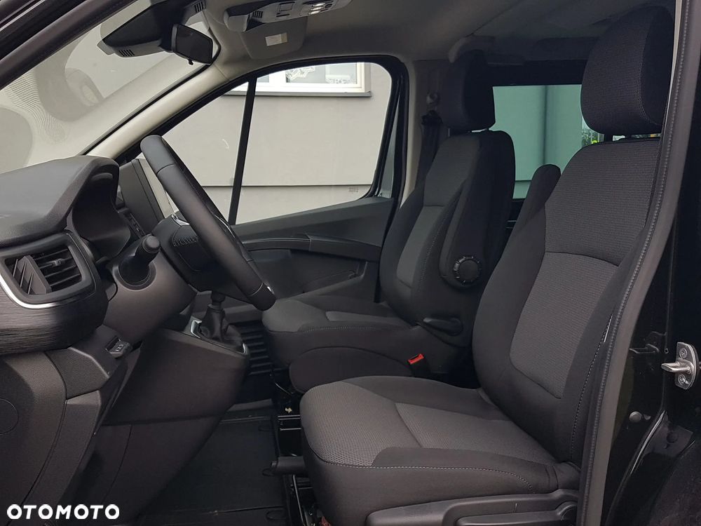 Renault Trafic - 8