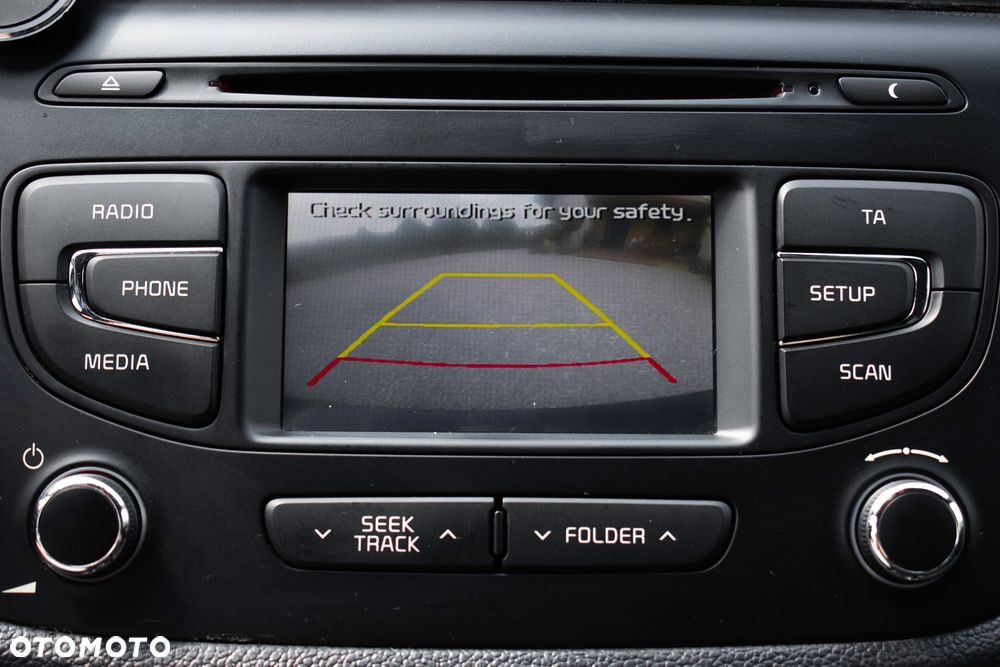 Kia Ceed 1.6 T-GDI GT - 22
