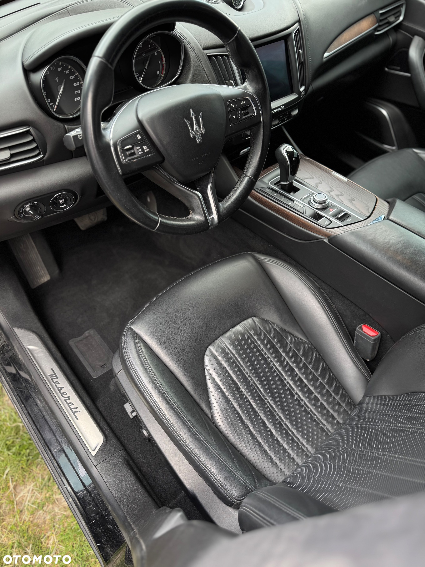 Maserati Levante Q4 Executive - 29