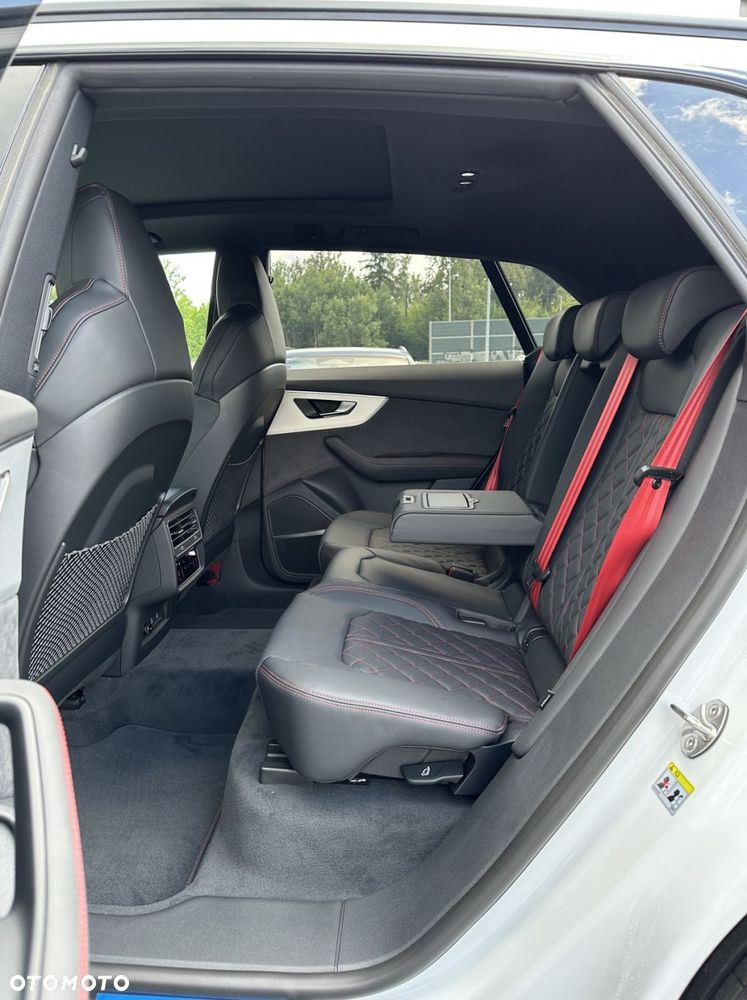 Audi Q8 - 23
