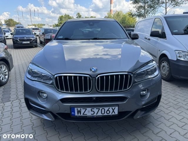 BMW X6 xDriveM50d - 9