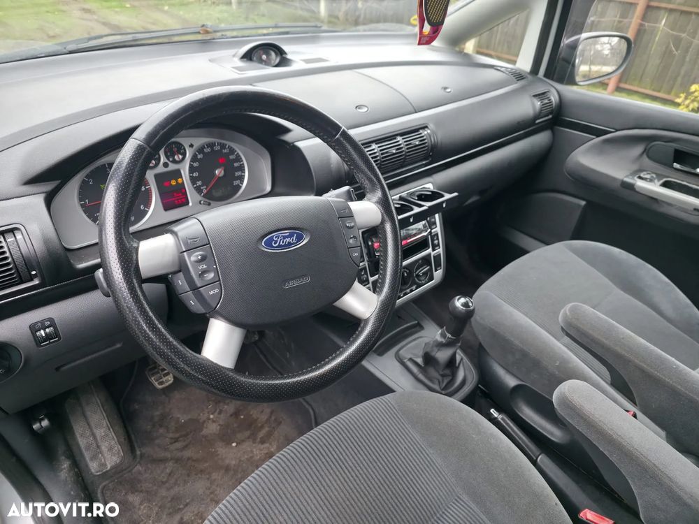 Ford Galaxy - 5