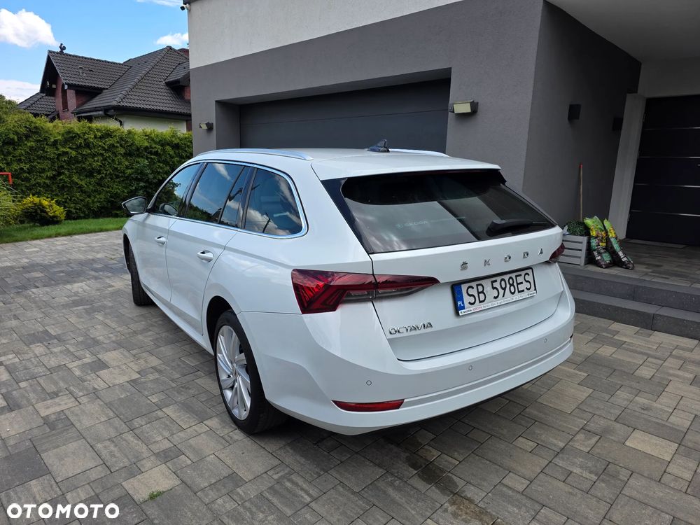 Skoda Octavia 2.0 TDI Style DSG - 3