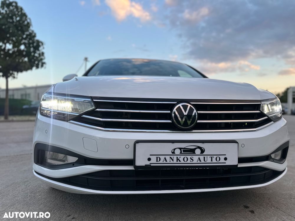 Volkswagen Passat - 25