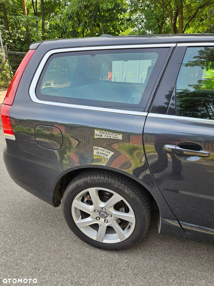 Volvo V70 - 9