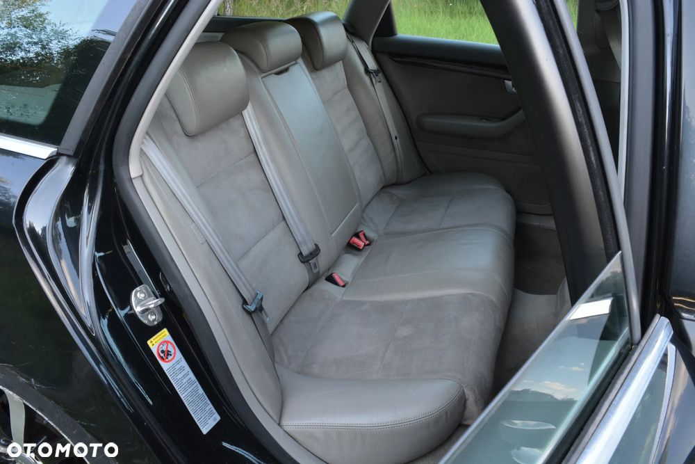 Audi A4 Avant 2.5 TDI - 24