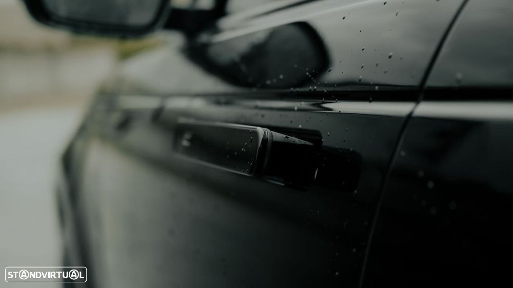 Land Rover Range Rover Velar 2.0d R-Dynamic - 4