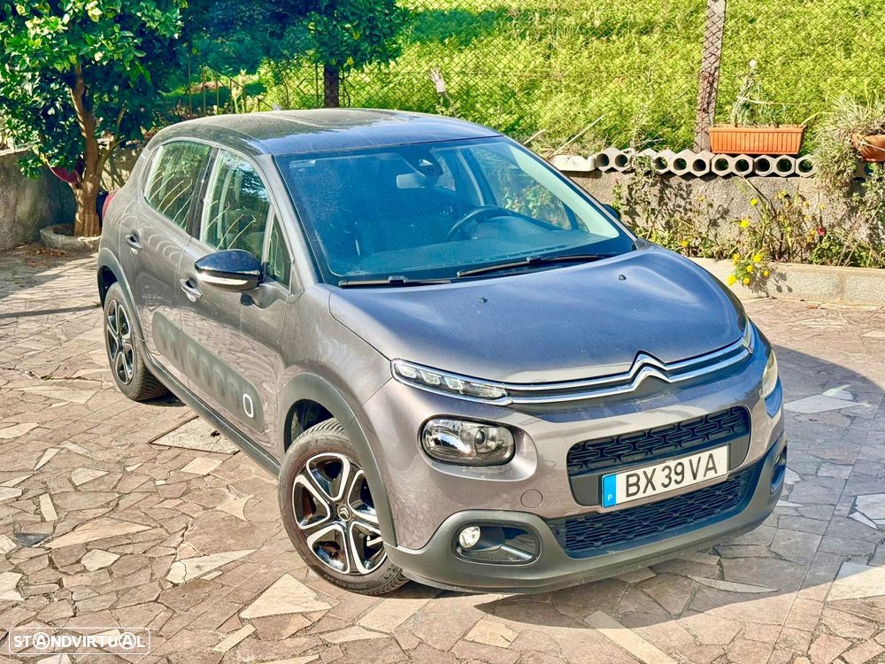 Citroën C3 1.2 PureTech Shine - 2