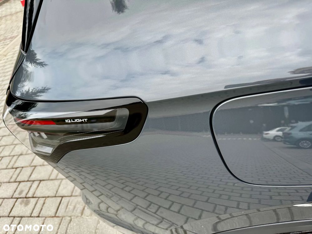 Volkswagen Tiguan 1.5 eTSI Elegance DSG - 11