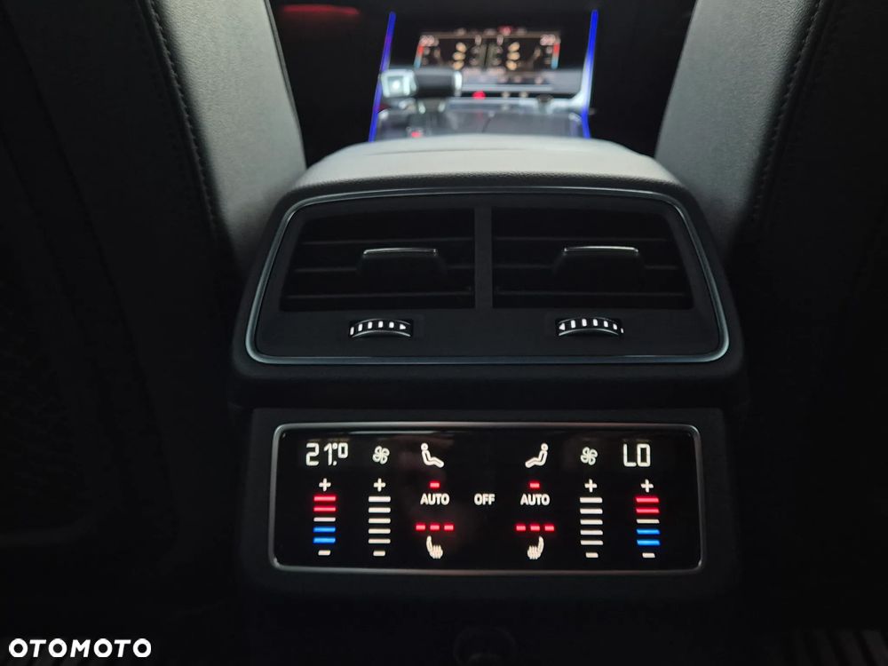 Audi A7 Sportback 55 TFSIe quattro S tronic - 14