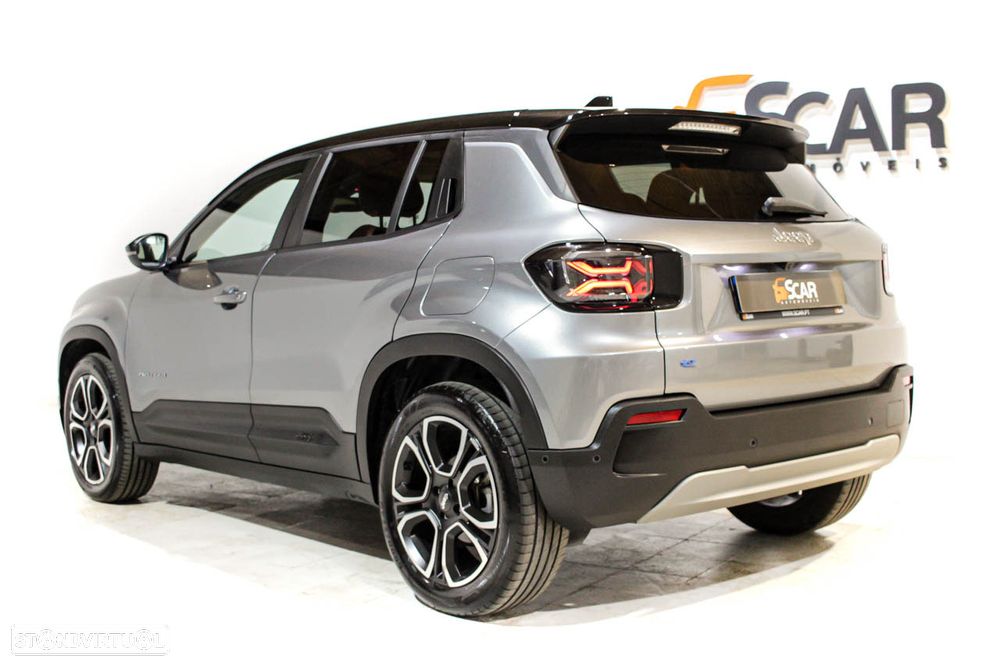 Jeep Avenger Summit - 3