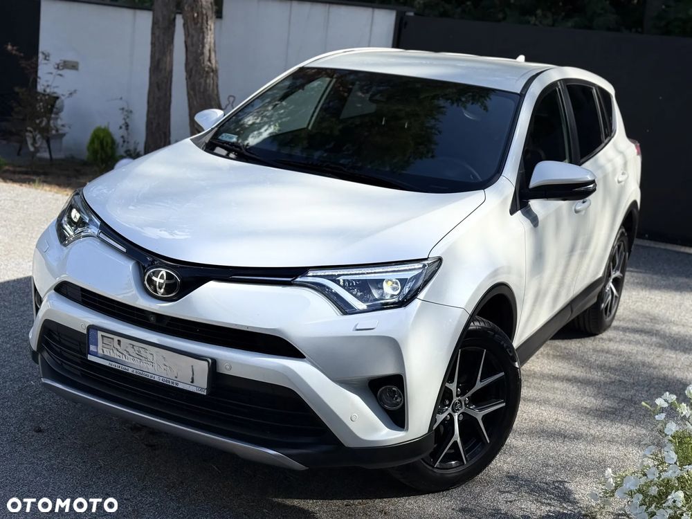 Toyota RAV4 2.0 Prestige MS EU6 - 22