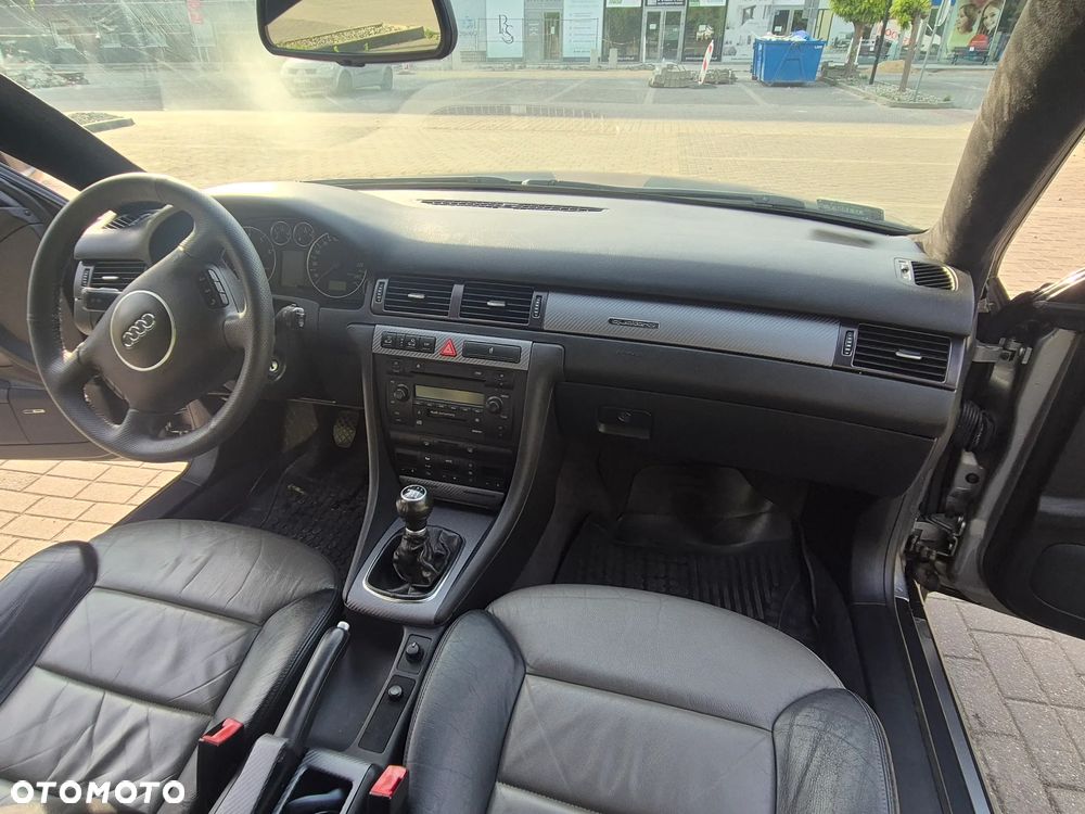 Audi A6 Allroad - 24