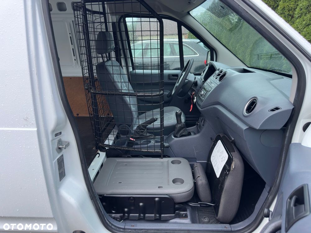 Ford Transit Connect - 7
