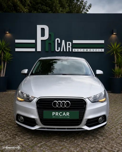 Audi A1 Sportback 1.6 TDI Advance Business Line - 2