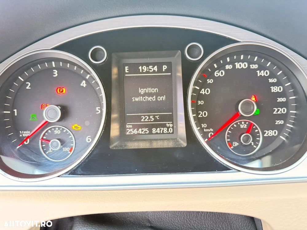 Volkswagen Passat CC - 13