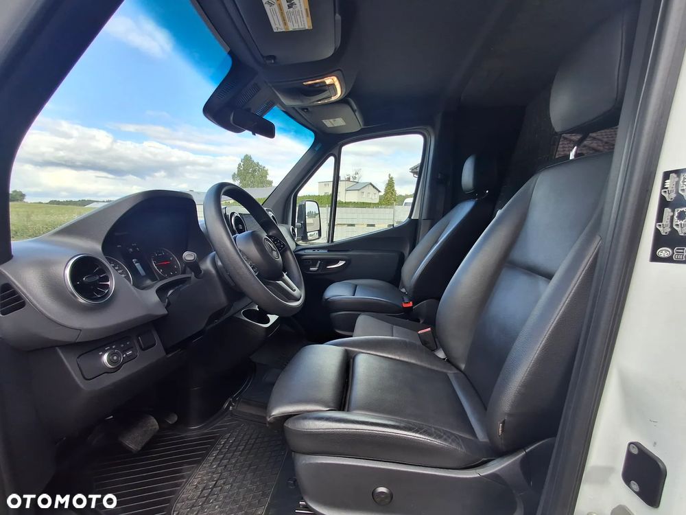 Mercedes-Benz Sprinter 519 3500 Kg DMC Laweta Autolaweta Pomoc Drogowa Silnik 3.0 V6 Koła Bliźniacze Wersja Kamper Obracane Fotele 3 Miejsca Elektryczne Fotele Z Pamięcią Nawigacja Łopatki F1 Światła Full Led - 19