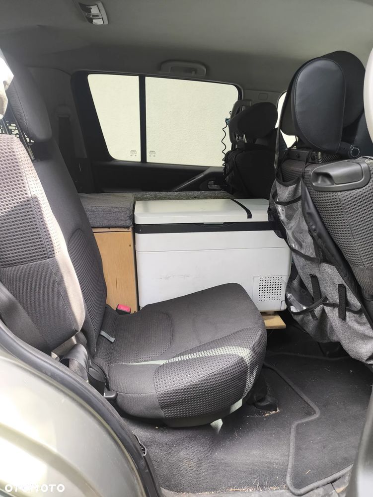 Nissan Pathfinder 2.5 DCi Sport / SE - 12