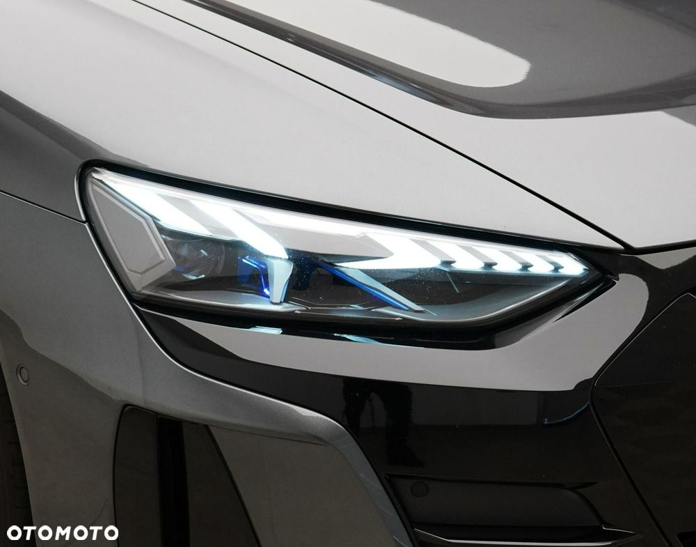 Audi e-tron GT - 8