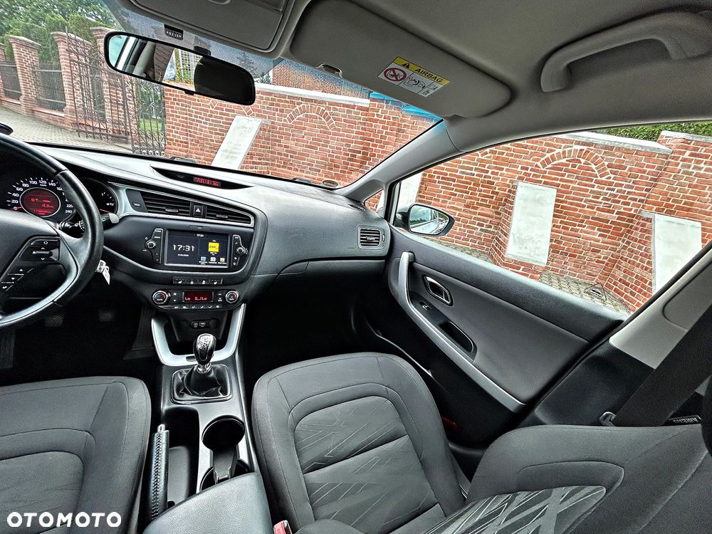 Kia Ceed 1.4 S - 28