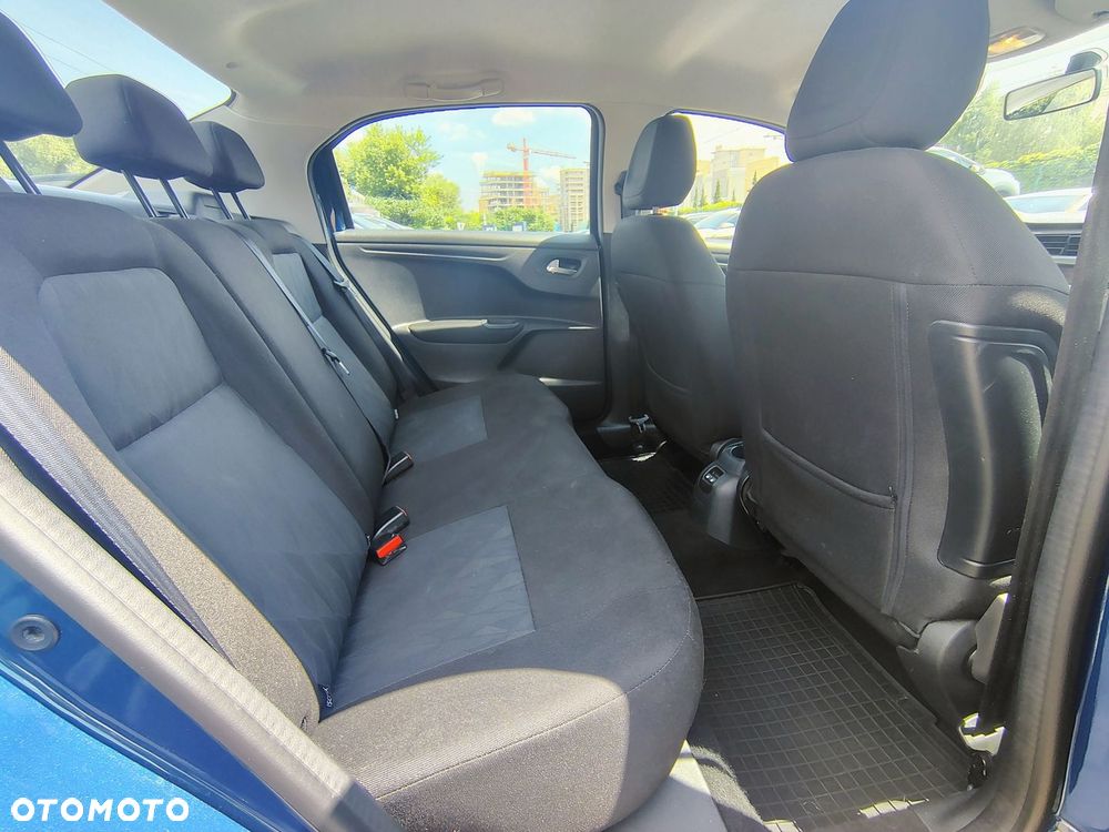 Citroën C-Elysée 1.2 PureTech GPF More Life - 10