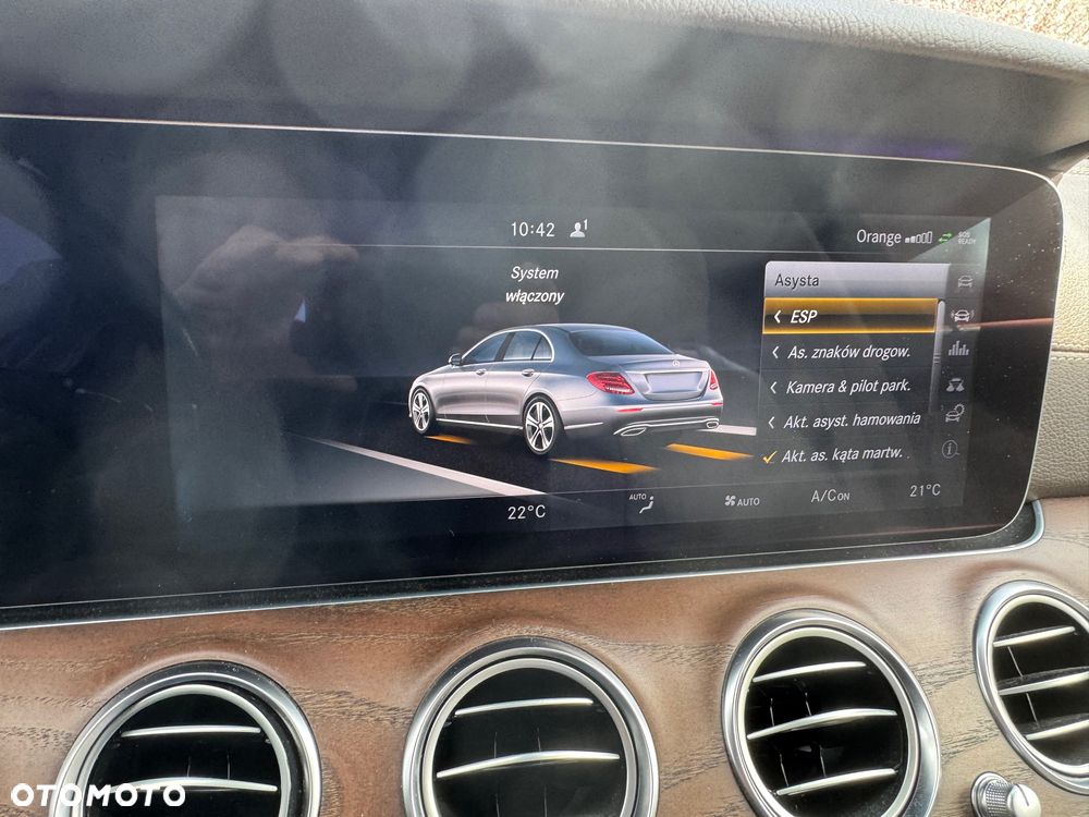 Mercedes-Benz Klasa E 220 d Business Edition 9G-TRONIC - 30