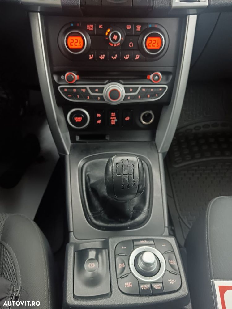 Renault Koleos 2.0 dCI FAP 4x4 Dynamique - 19