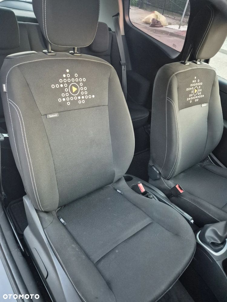 Renault Clio 1.2 16V 75 Yahoo - 15