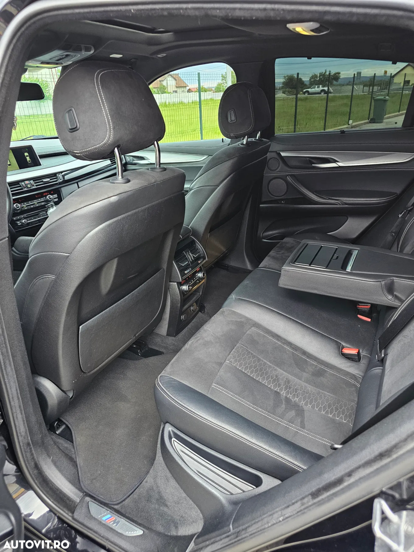 BMW X6 M M50d - 13