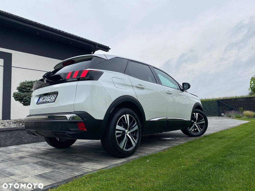 Peugeot 3008 1.2 PureTech GPF Allure S&S EAT8 - 5