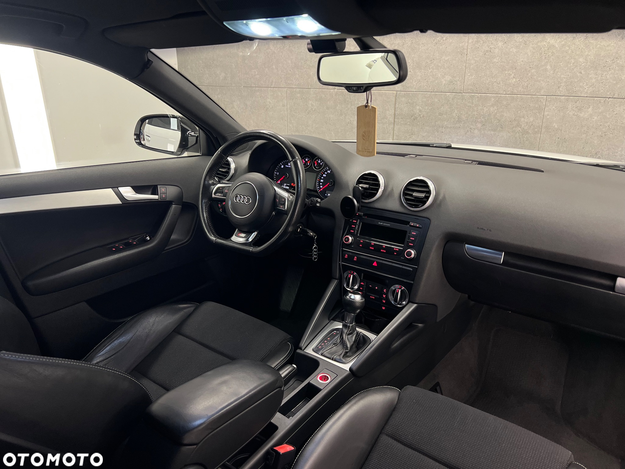 Audi A3 Sportback 2.0 TDI DPF (DSG) S tronic S line Sportpaket plus - 18