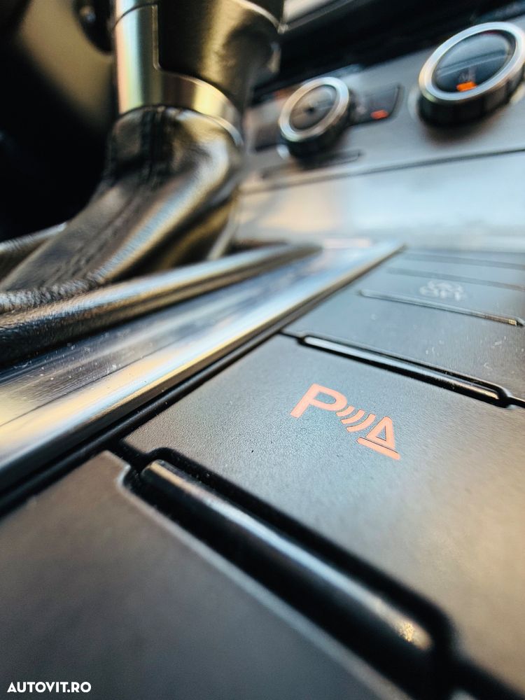 Volkswagen Passat - 14