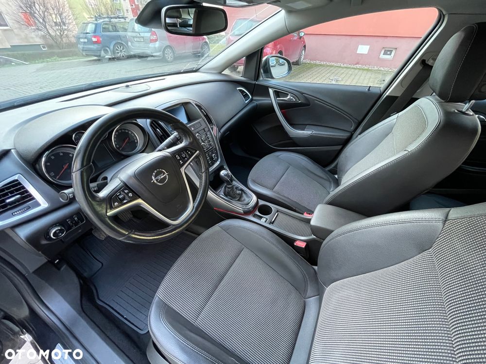 Opel Astra 1.7 CDTI Cosmo - 13