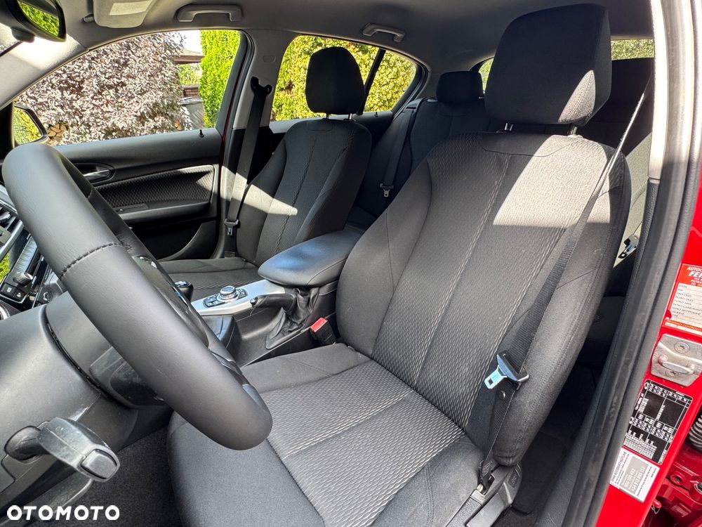 BMW Seria 1 116d EfficientDynamics Edition - 27