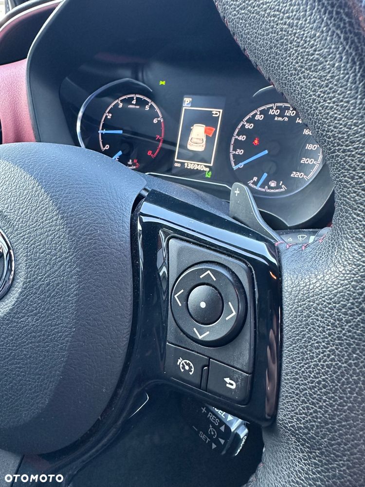 Toyota Yaris 1.5 Selection CVT - 11