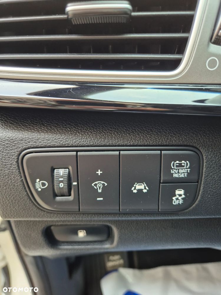 Kia Niro 1.6 GDI HEV 2WD OPF Spirit - 12