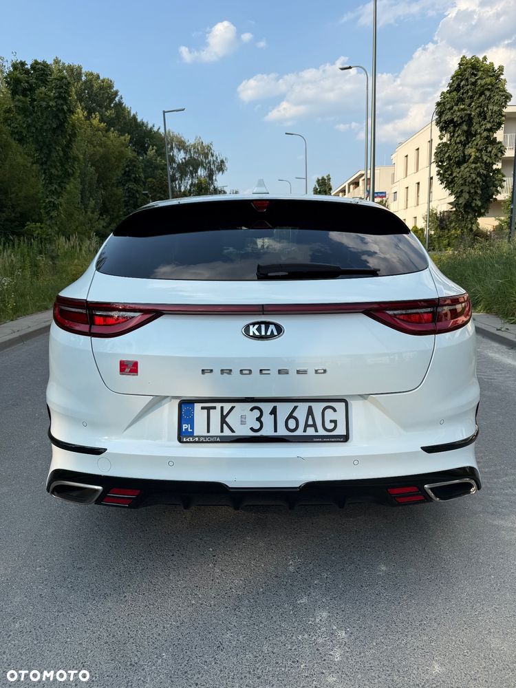 Kia ProCeed - 6