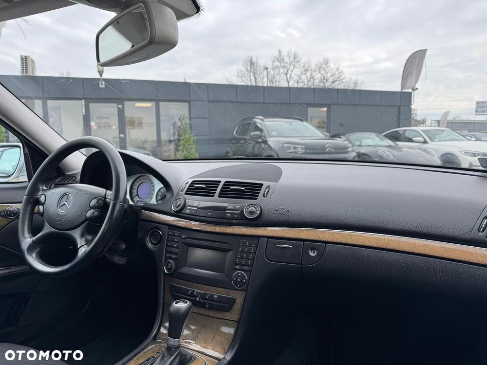 Mercedes-Benz Klasa E - 13