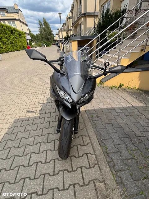 Kawasaki Ninja - 6