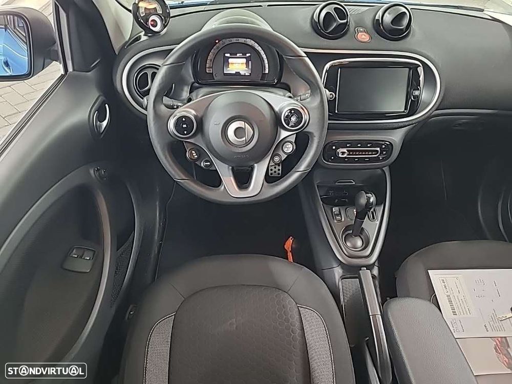 Smart ForFour EQ pulse - 6