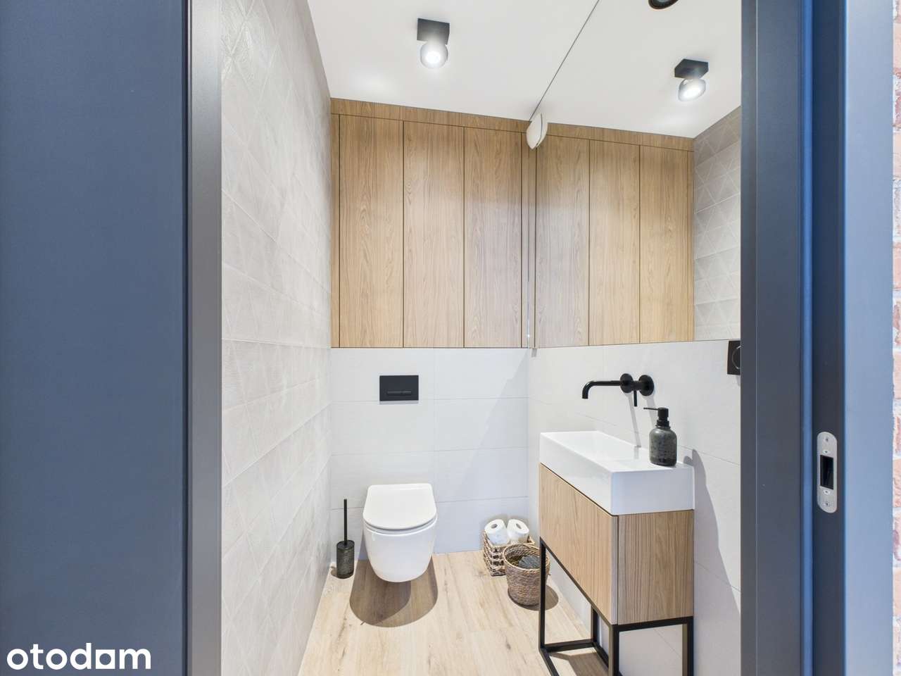 56 M² | Żoliborz |garaż | komórka