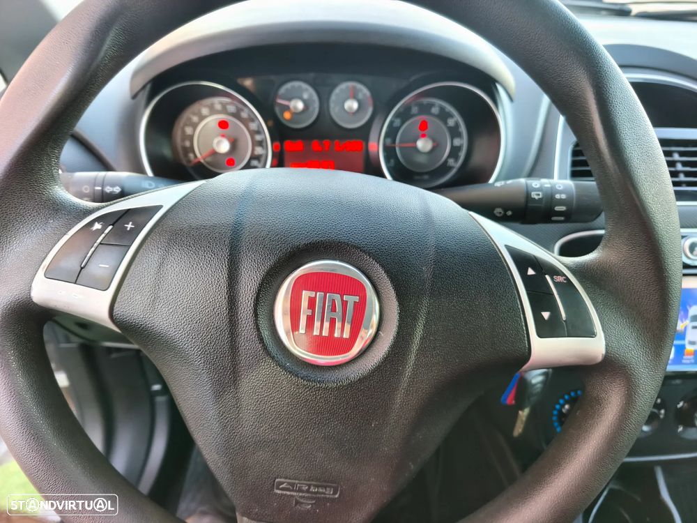 Fiat Punto 1.2 Young S&S - 6