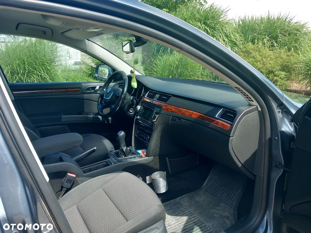 Skoda Superb 2.0 TDI Ambition - 7